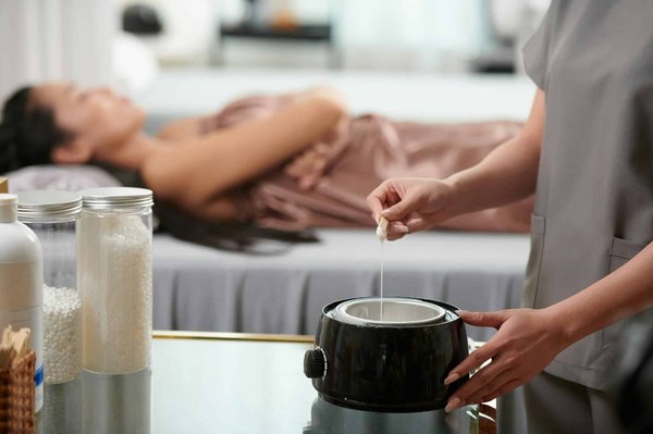 Meilleur chauffe cire : comparatif et avis 2024 pour choisir le top